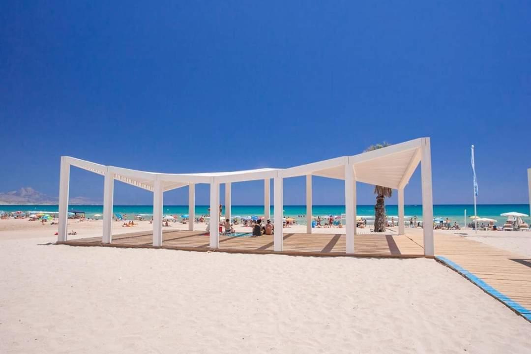 Charming Apartment In Alicante Near The Sea & City Center エクステリア 写真