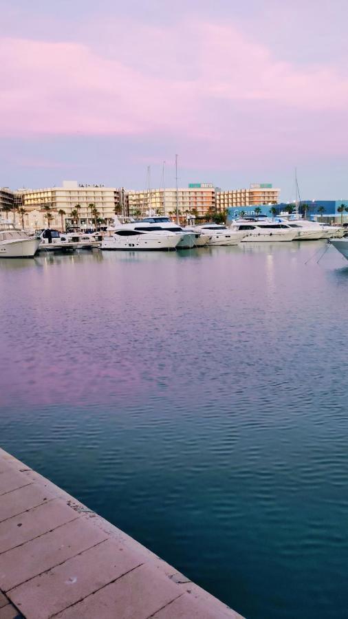 Charming Apartment In Alicante Near The Sea & City Center エクステリア 写真