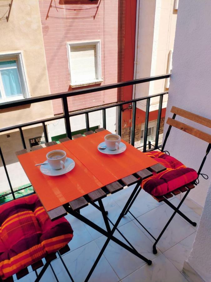 Charming Apartment In Alicante Near The Sea & City Center エクステリア 写真